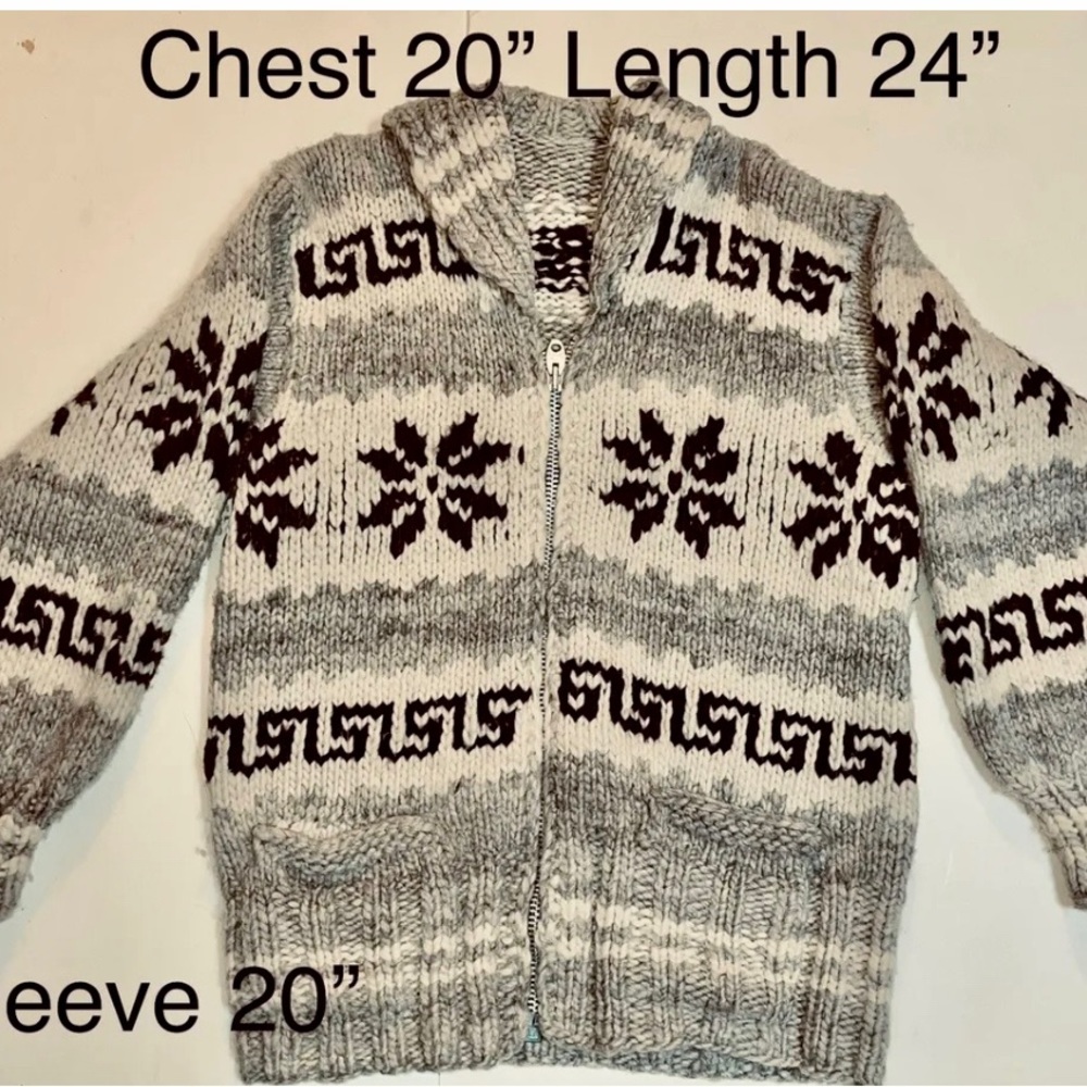 Vintage Authentic Cowichan Longhouse Sweater S - M Snowflake Unisex.